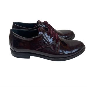 Bueno Women’s Burgundy Patent Leather Flat Shoes Size 9 Euro 40 Velvet Laces